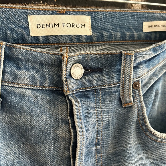 Aritzia | Denim Forum Arlo Straight Jeans - Picture 9 of 12
